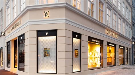 louis vuitton department store|which stores sell louis vuitton.